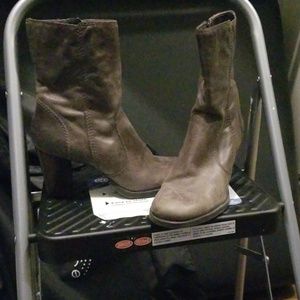 Brown boots